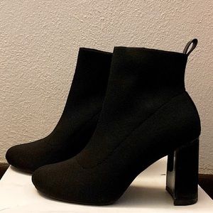 BCBG NWOT Black, Chunky Heeled, Stretchy, Pull On Sock Booties